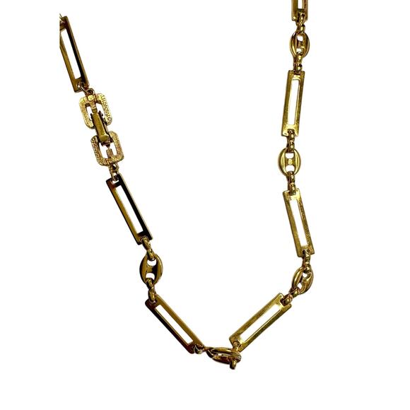 Givenchy Necklace with Unique Flat Rectangle Links - Picture 1 of 10